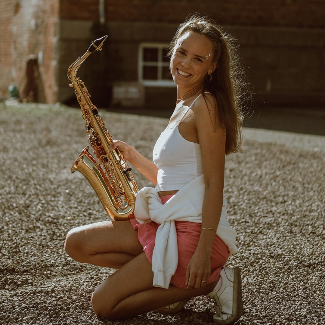 Aina HELGELAND DAVIDSEN - Ambassadrice JLV - Ligature JLV pour saxophone